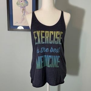 Workout tank size L